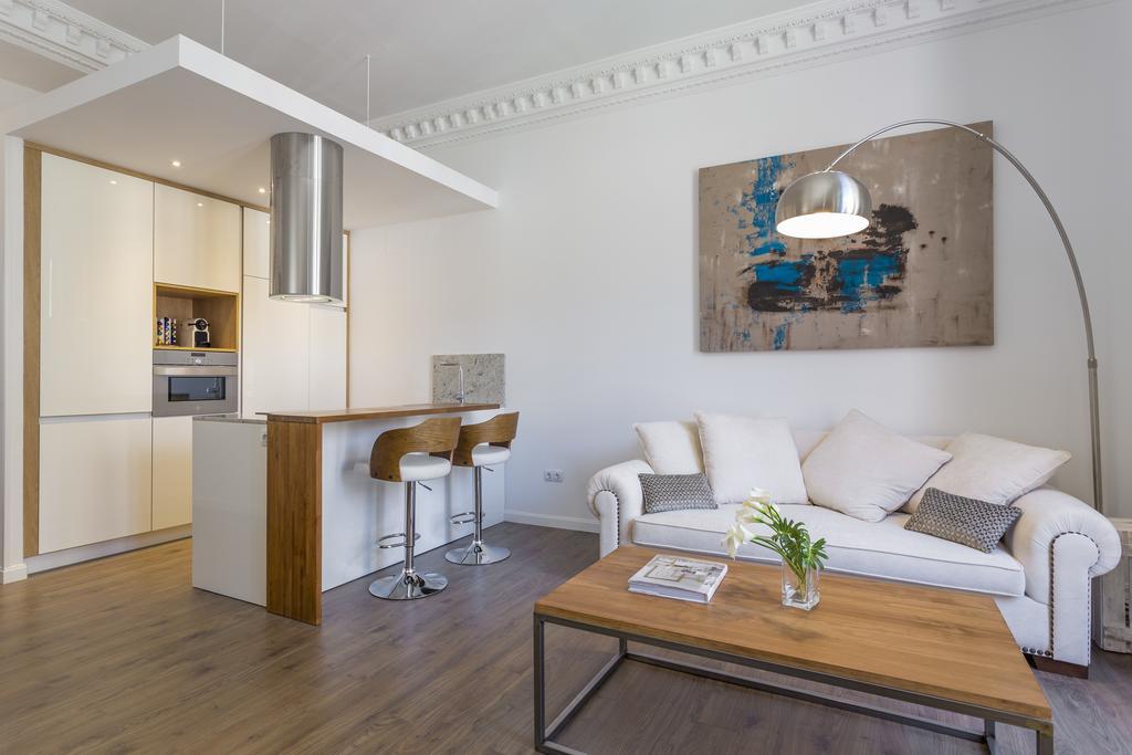 Ferienwohnung Puerta Del Sol Center Madrid Exterior foto